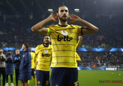 📷 Christian Burgess se paie les supporters brugeois qui l'avaient insulté en privé 