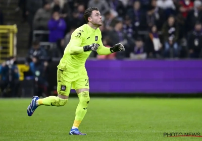 "Je serais devenu fou" : l'anecdote savoureuse de Colin Coosemans sur ses grands débuts avec Anderlecht