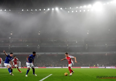 🎥 Un magnifique cadeau de Noël de Leandro Trossard, et voilà Arsenal à la poursuite de Liverpool !