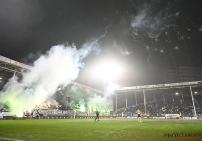 Complètement stupide : match arrêté à Charleroi, sorti de son match par ses propres supporters