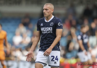 🎥 Trop sous-estimé en Pro League ? Un joueur belge se distingue en FA Cup, sa réaction au trophée d'homme du match fait encore rire les supporters