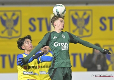 Isaac Price a su soigner ses adieux au Standard, dans un moment décisif : "J'espère le voir en Premier League"