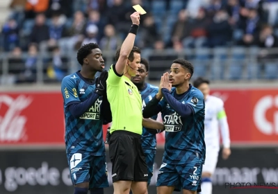 🎥 Une phase assez confuse : le penalty concédé par Hakim Sahabo qui ne rend pas service...au Standard