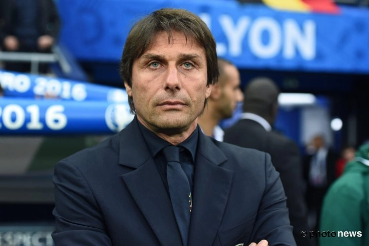 Conte : "J'enseigne à jouer au football"