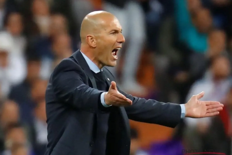 Zinedine Zidane aurait donné ses bons de sortie à trois joueurs