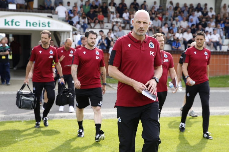 Le Club de Bruges se prend une raclée face à l'AZ (vidéos)