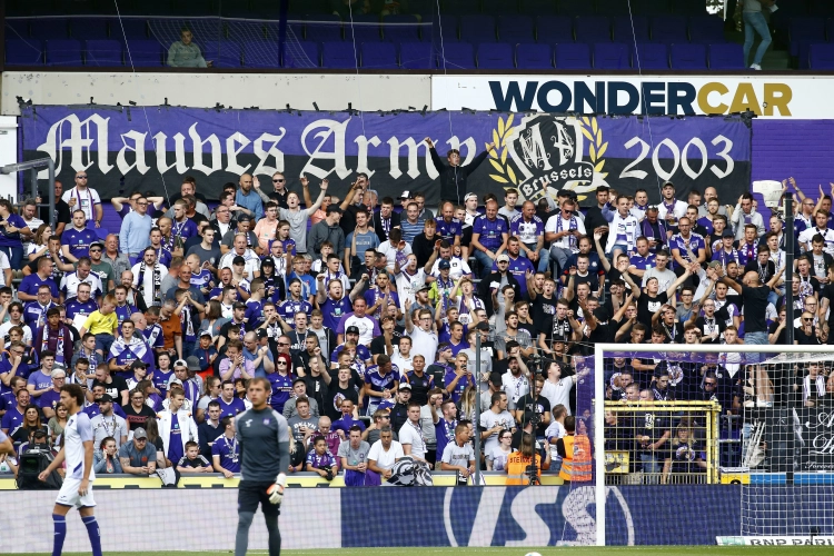 Les ultras d'Anderlecht n'apprécient pas le maillot third du club bruxellois