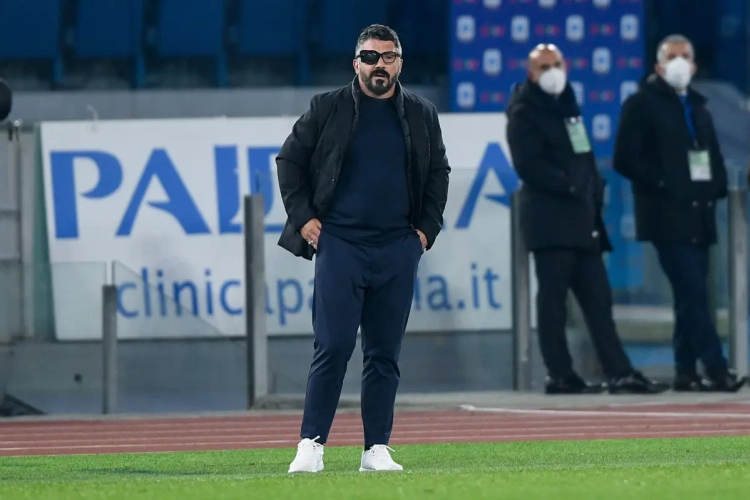 Gennaro Gattuso explique son cache-oeil 