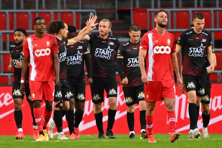 Le Standard de Liège clôture la saison par une nouvelle défaite, Vandendriessche signe un doublé pour ses adieux 