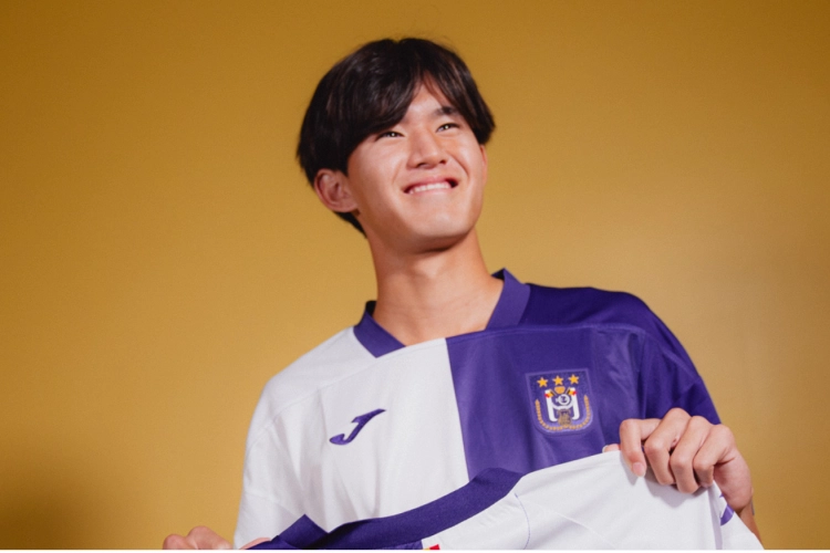 La Pro League en mode "otaku" : après Anderlecht, Gand et Genk proches de renforts japonais