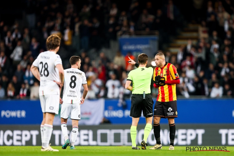 🎥 Islam Slimani signe l'exclusion de l'année, Malines s'impose dans une fin de match complètement folle