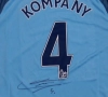 Gagne maintenant une vareuse signée par Kompany et .... d'autres cadeaux!