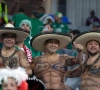 🎥 Des génies : des supporters mexicains tentent de faire entrer de l'alcool dans le stade