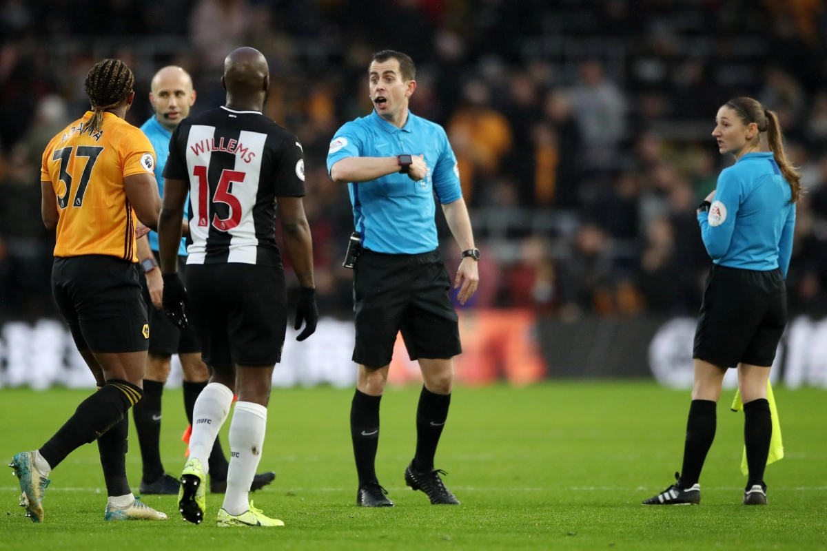 Plus difficile de défendre sur un coéquipier de Dendoncker que sur Cristiano Ronaldo selon Jetro Willems