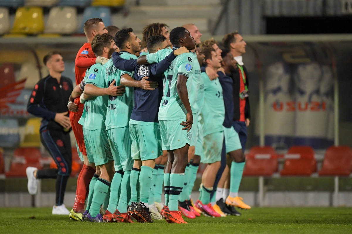 Europa League : Willem II et Mike Trésor Ndayishimiye (buteur) cartonnent Progres Niederkorn