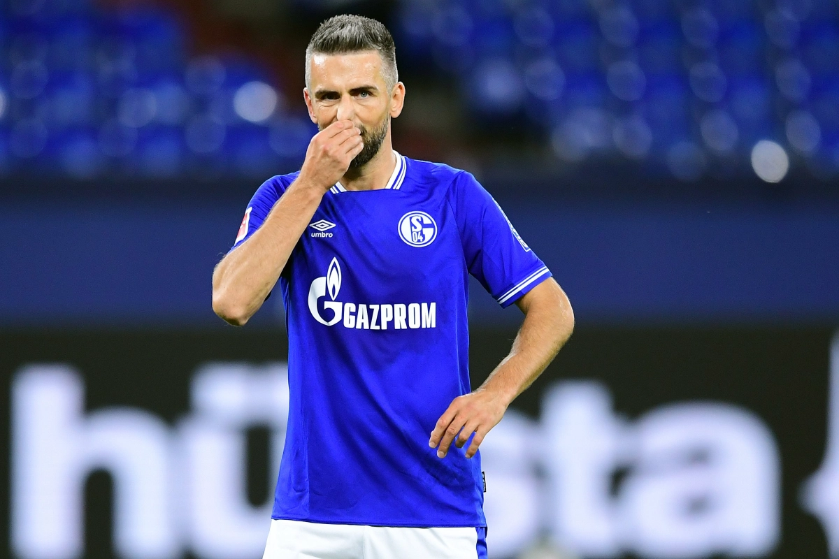 Schalke 04 fait le ménage : Deux joueurs sanctionnés et un joueur viré !