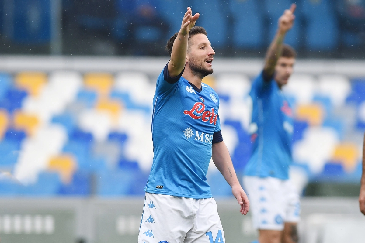 Dries Mertens revoit encore ses ambitions financières à la baisse pour rester au Napoli