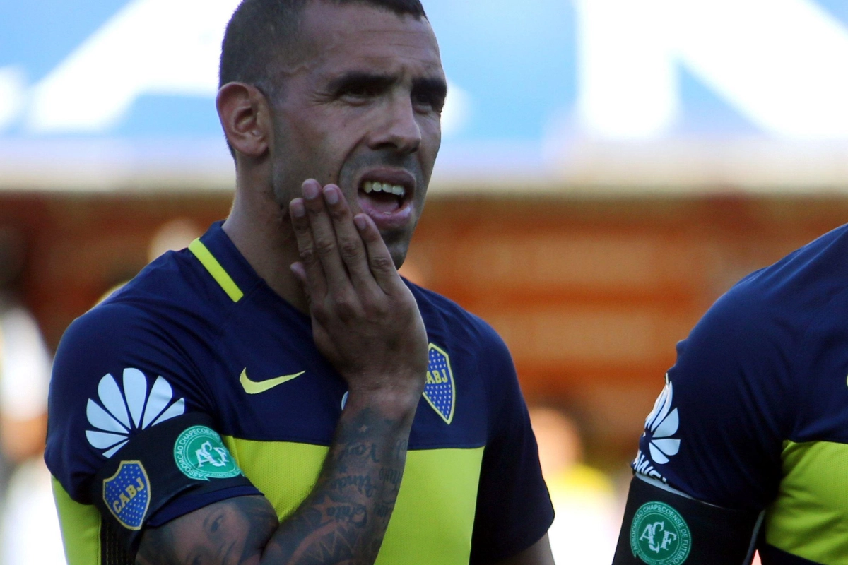 Stop ou encore ? Carlos Tevez se confie 