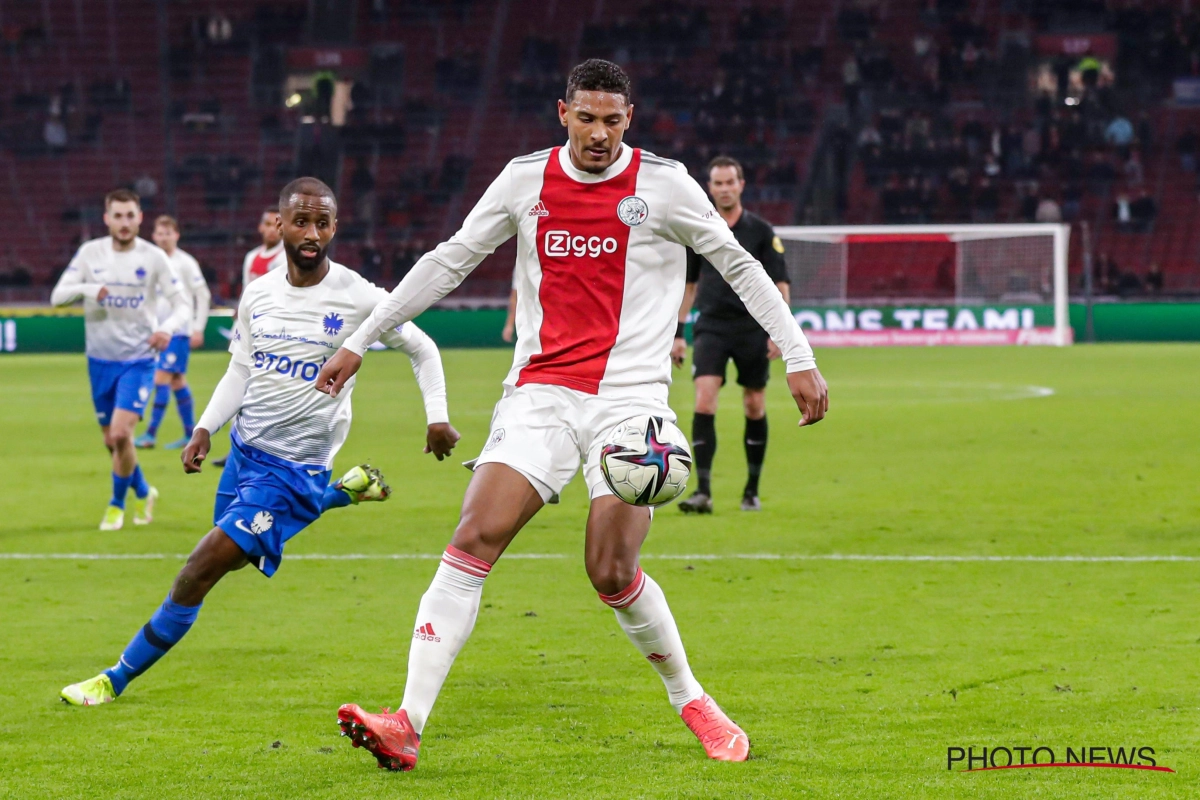 Officiel : Sébastien Haller quitte l'Ajax et remplace Erling Haland