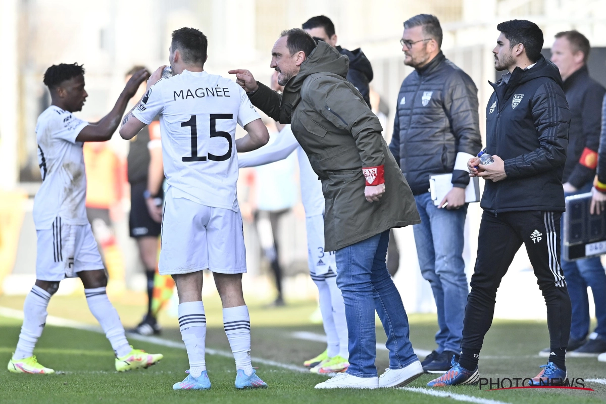 Michael Valkanis mécontent de l'arbitrage: "Il doit comprendre l'émotion d'un capitaine"