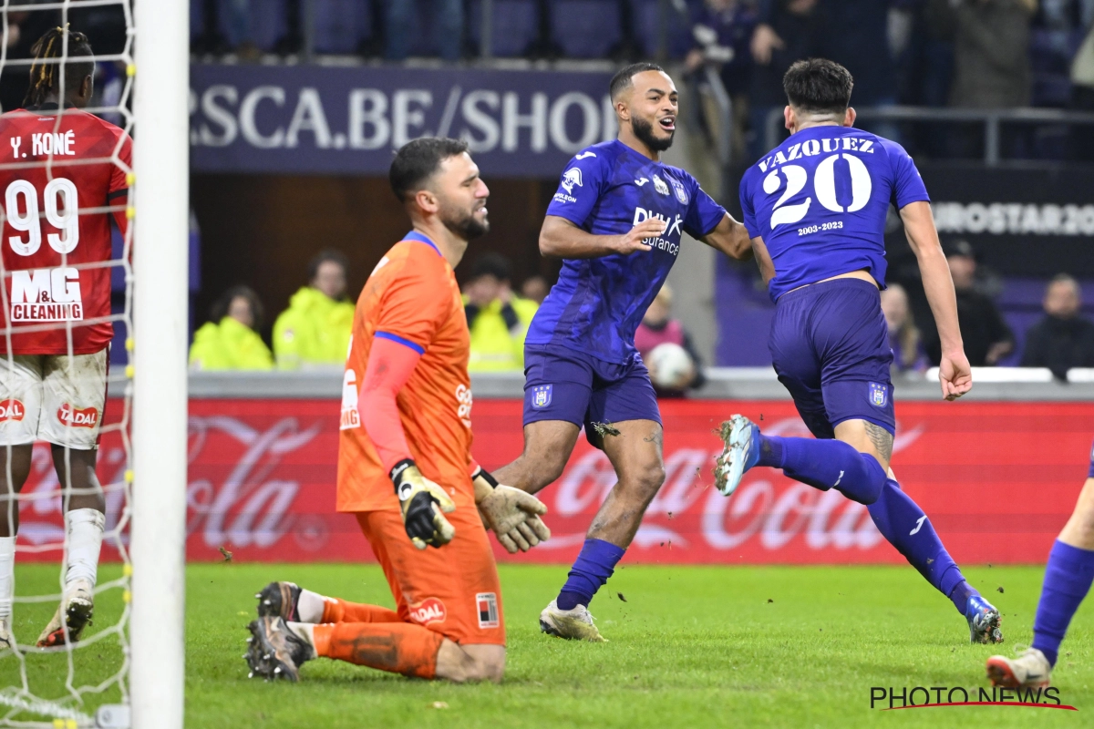 🎥 Une rouge, un penalty : le RWDM en rage estime qu'Anderlecht a été "avantagé"