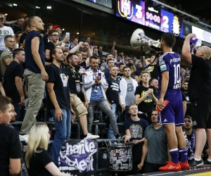 VIDEO: Quand les Supporters d'Anderlecht refusent de célébrer la victoire....sans Bruno