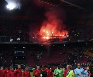 Impressionnant ! Les supporters du Standard et leur escorte policière (video)