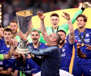 Un Maurizio Sarri heureux fait le point sur son avenir : "Ces derniers jours, j'ai été envoyé à la Roma, à Milan et à la Juve"