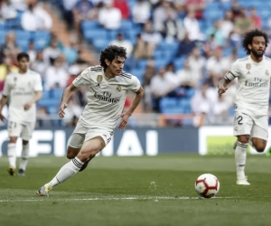 Officiel : Un joueur du Real Madrid rebondit en Premier League, un milieu du Borussia Dortmund rejoint définitivement Francfort