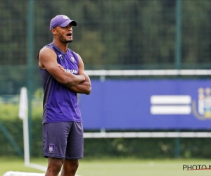 🎥 Anderlecht officialise la nomination de Kompany: "Le numéro 4, c'est terminé. Je suis prêt"