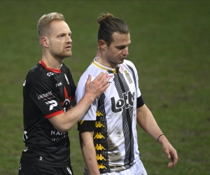 🎥 Olivier Deschacht à deux centimètres de l'autobut contre Charleroi 