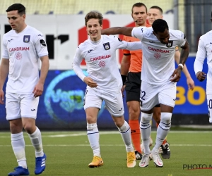 Les jeunes d'Anderlecht "ont dû porter le club" cette saison