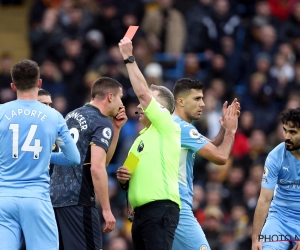 🎥 L'expulsion idiote de Raul Jimenez : deux jaunes en moins d'une minute !