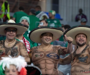 🎥 Des génies : des supporters mexicains tentent de faire entrer de l'alcool dans le stade