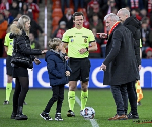 📷 Un ancien Diable Rouge a donné le coup d'envoi de Standard - Saint-Trond