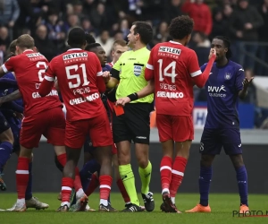 Anderlecht et l'Antwerp terminent à 10 et ne trouvent pas la faille 