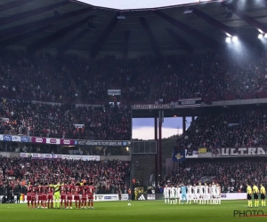 📷 L'énorme tifo des supporters du Standard pour le Clasico