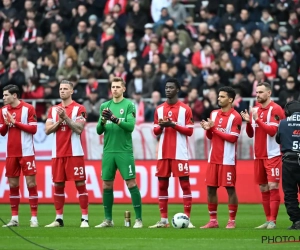 🎥 Tout le Bosuil debout : l'hommage rempli d'émotion à une légende de l'Antwerp