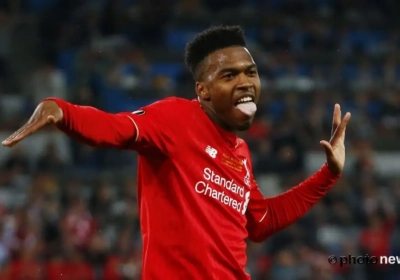 Insolite: Quand Sturridge sort une note tactique en pleine rencontre