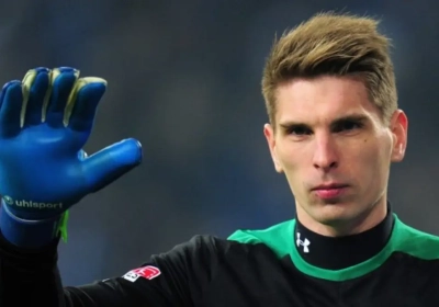 ? Zieler, le gardien de Stuttgart, inscrit l'auto-but de l'année