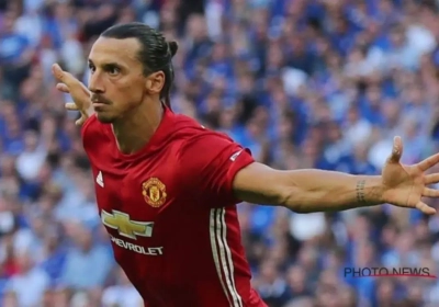 Zlatan Ibrahimovic offre la League Cup à Manhester United ! 