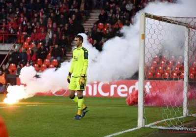 Les supporters de l'Ajax ont répondu honteusement aux Liégeois