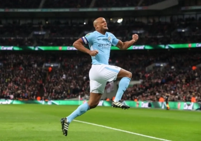 🎥 Vincent Kompany offre la victoire à Manchester City grâce à un but époustouflant !