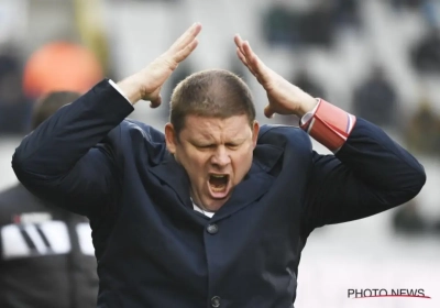 Les supporters d'Anderlecht réclament la tête de Vanhaezebrouck, les Mauves réagissent