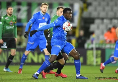 Arbitre et VAR sous le feu des critiques à Gand : "Pourquoi ce but est-il annulé ? Un mystère"