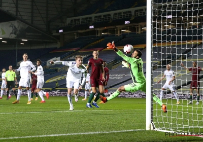 🎥 Premier League : l'auto-goal gag de West Bromwich face à Leeds !