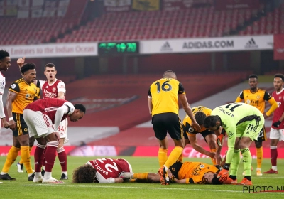 🎥 Panique en Premier League : Raul Jimenez transporté à l'hôpital