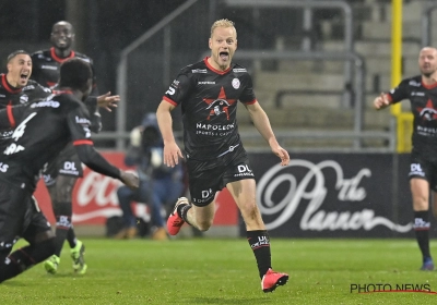 Olivier Deschacht aux anges après son but victorieux : "J'ai continué à courir sur le terrain"