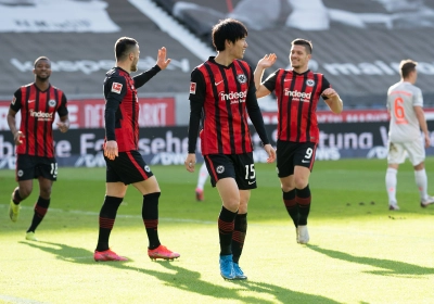 Francfort domine le Bayern et relance la Bundesliga, Mönchengladbach loupe le train européen