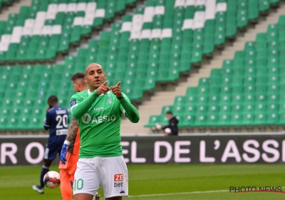 🎥 L'incroyable lob de Wahbi Khazri avec Saint-Etienne